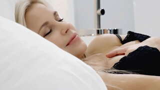 LETSDOEIT - #Rebecca Volpetti #Isabella Star #Kinuski - Horny Kumpulan bersenang-Senang Dengan Super Panas Trio