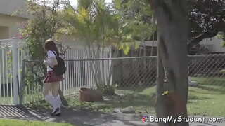 Dara Muda Merindukan Kelas Untuk Bercinta Teman Lelakinya