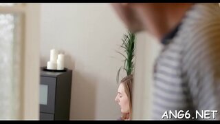 Elegante floozy Niki golpes bem