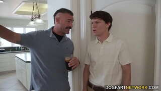 صغيرتي الأبنوس شانيل سكاي هل الجنس الشرجي مع الأبيض الكبير ديكس